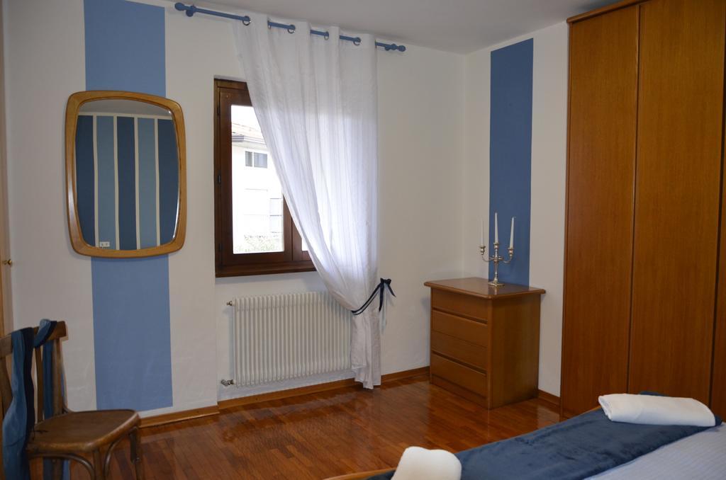 Residence Mezzosole Riva del Garda Ruang foto