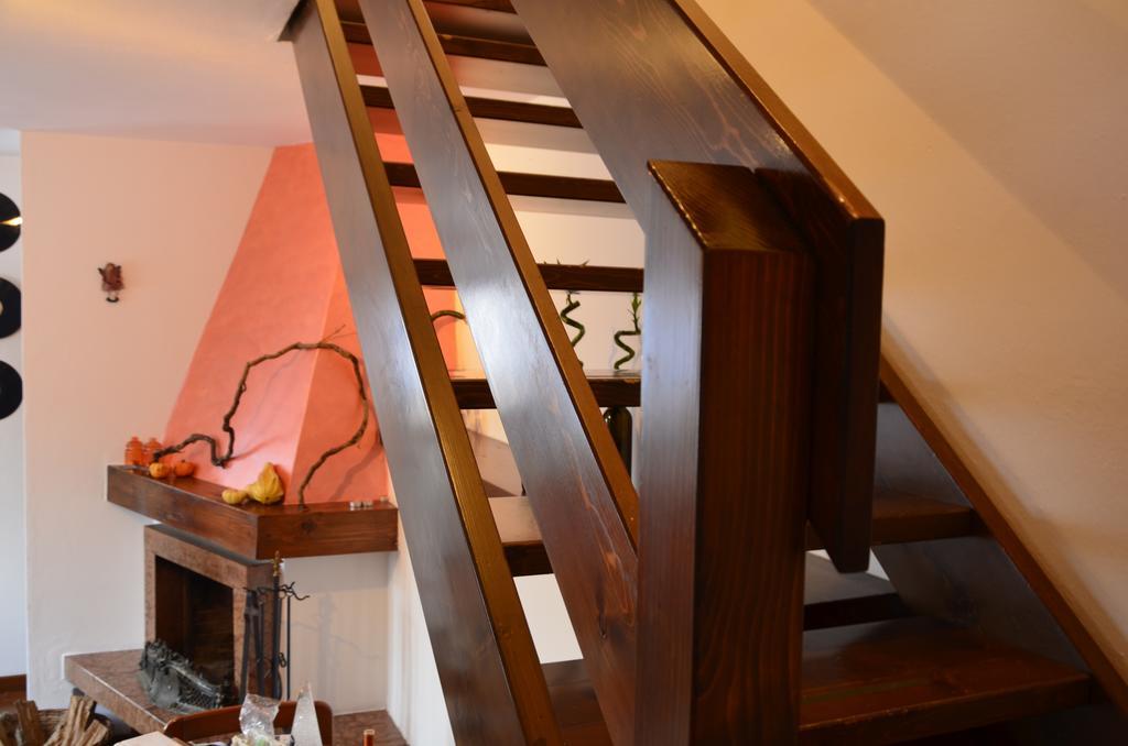 Residence Mezzosole Riva del Garda Ruang foto
