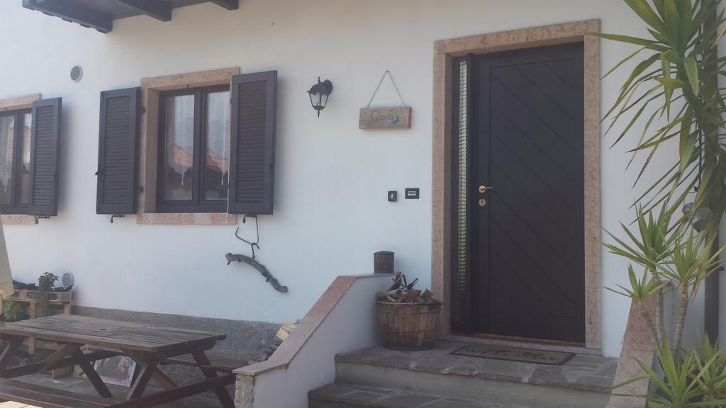 Residence Mezzosole Riva del Garda Bagian luar foto